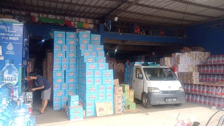 Agen Air Minum Bisa Pesan Antar ke Toko Anda
