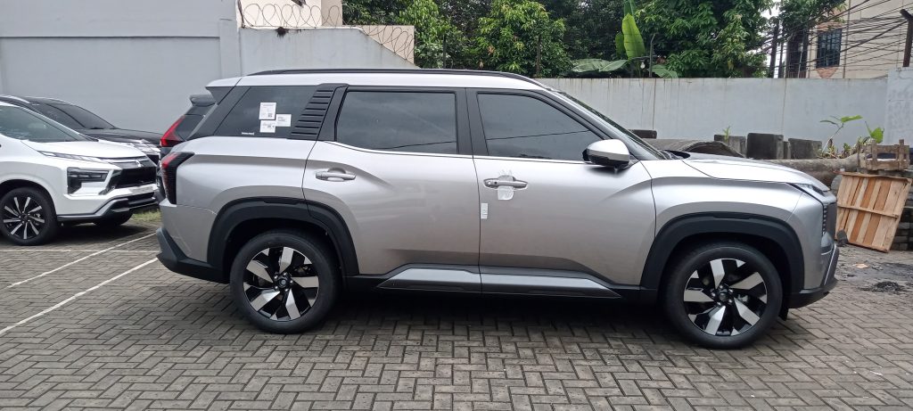 Simulasi Kredit Mitsubishi Destinator Ultimate