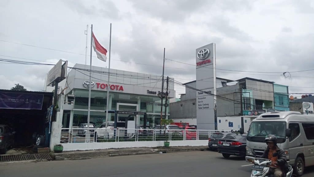Dealer Toyota Jatiwaringin Bekasi