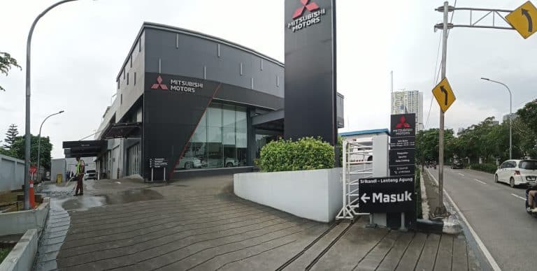Dealer Mitsubishi Jakarta Truck And Passanger Car