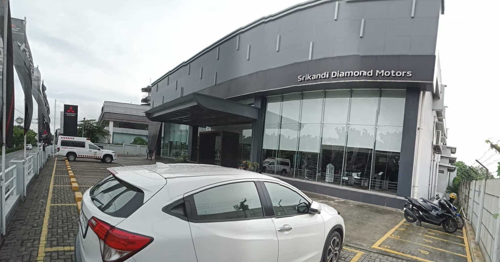 Dealer Mitsubishi Lenteng Agung Jakarta Selatan